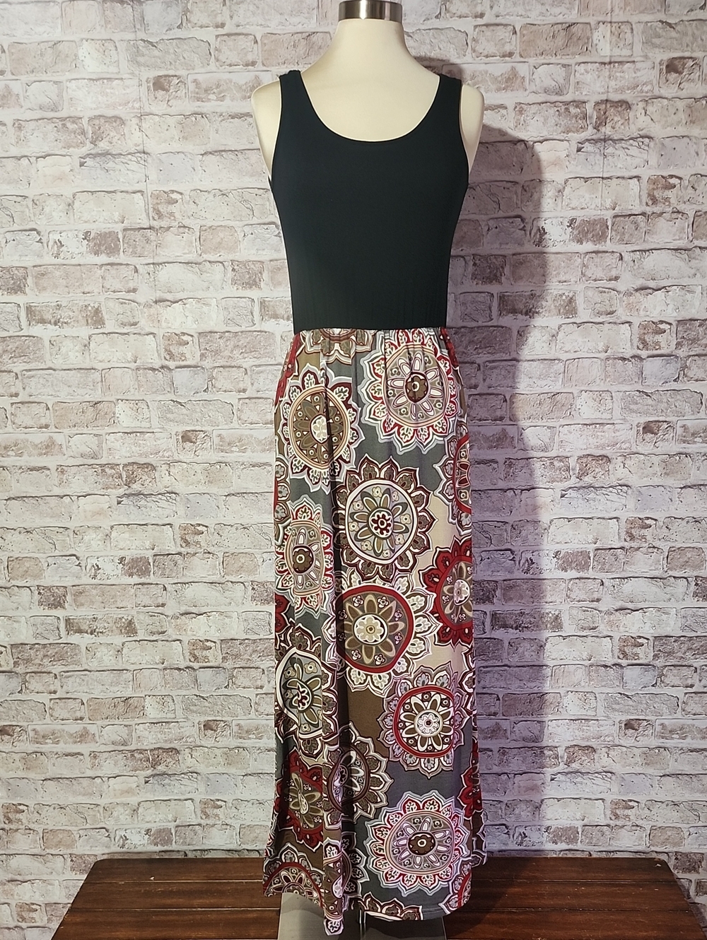Sleeveless Tank Bodice Maxi Dress with Paisley Medallion Skirt